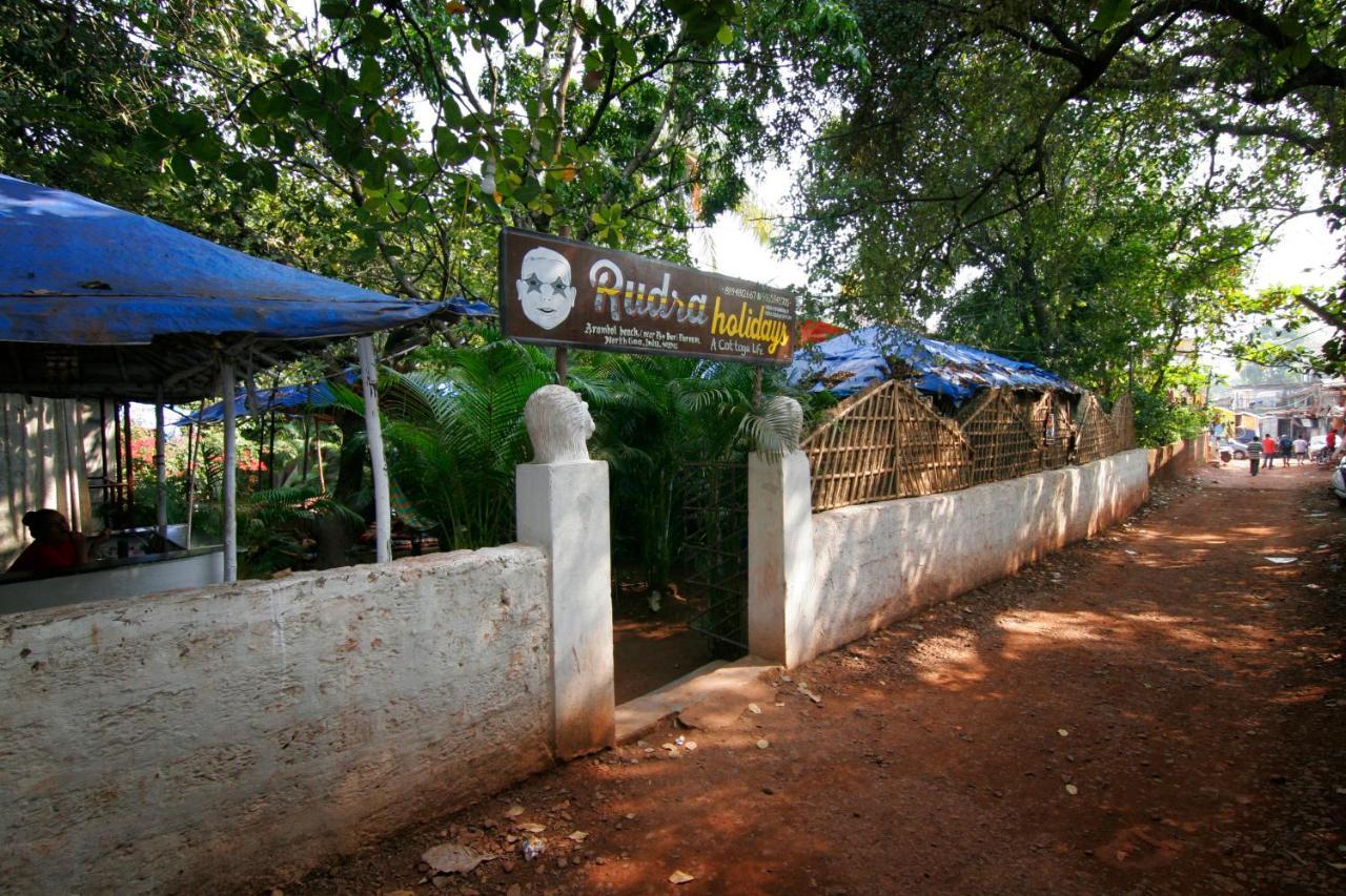Rudra Holidays Guest House Arambol Exteriör bild