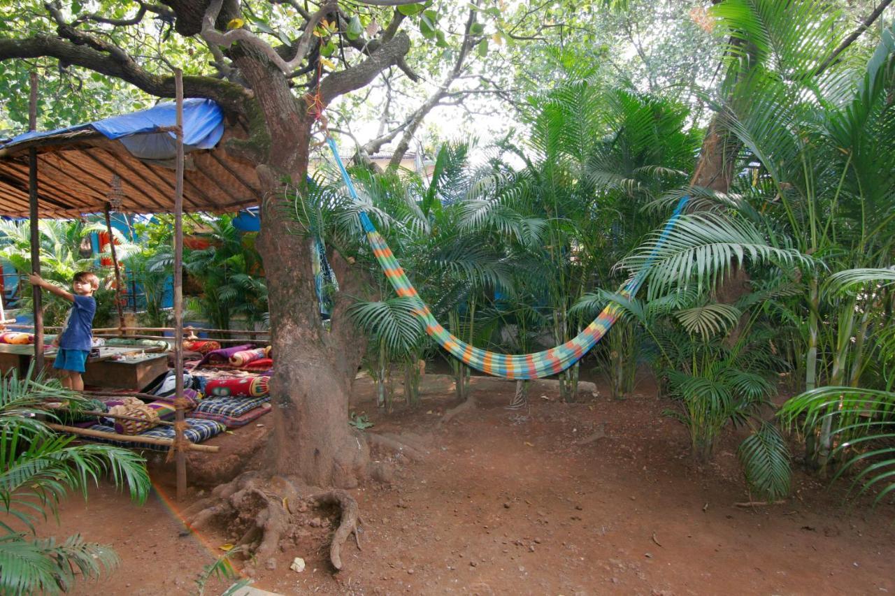 Rudra Holidays Guest House Arambol Exteriör bild