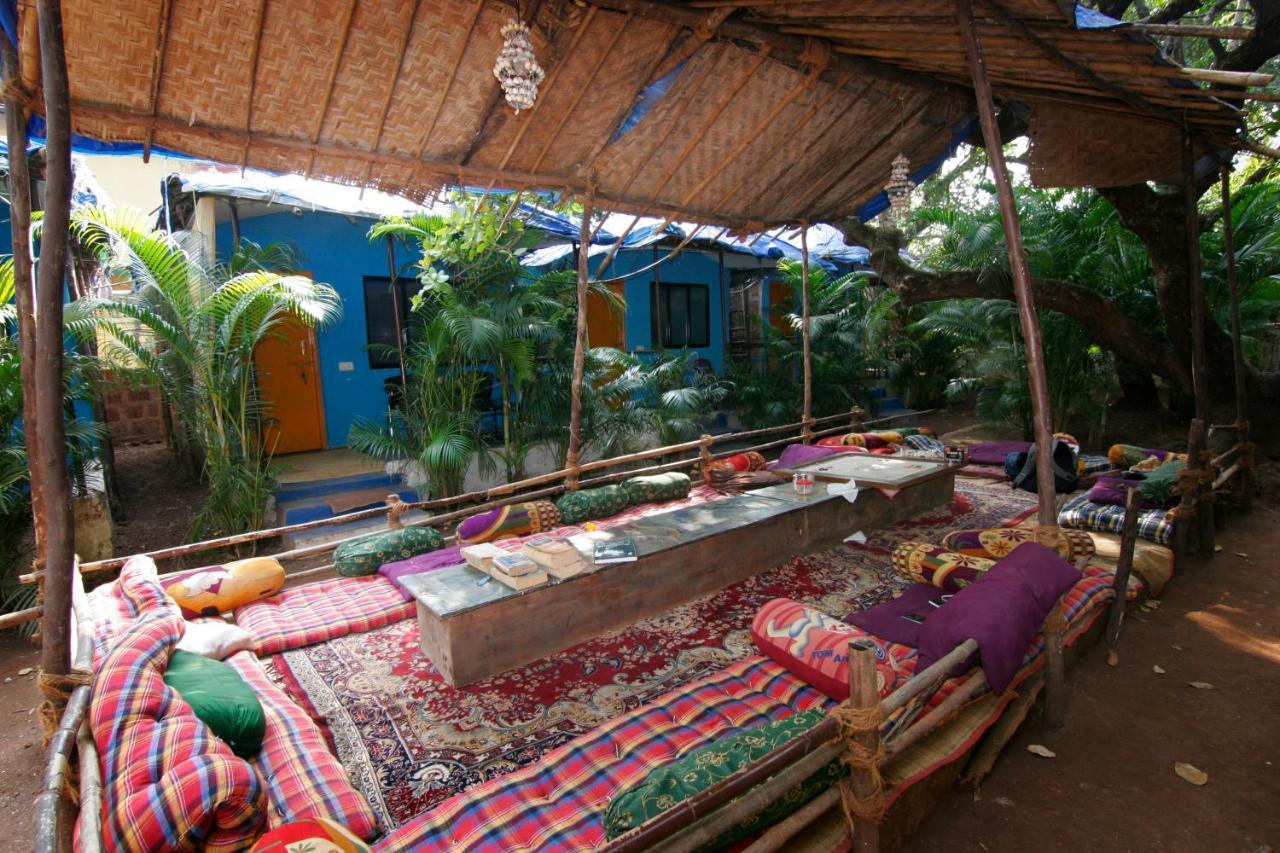 Rudra Holidays Guest House Arambol Exteriör bild