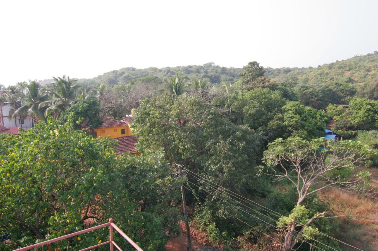 Rudra Holidays Guest House Arambol Exteriör bild